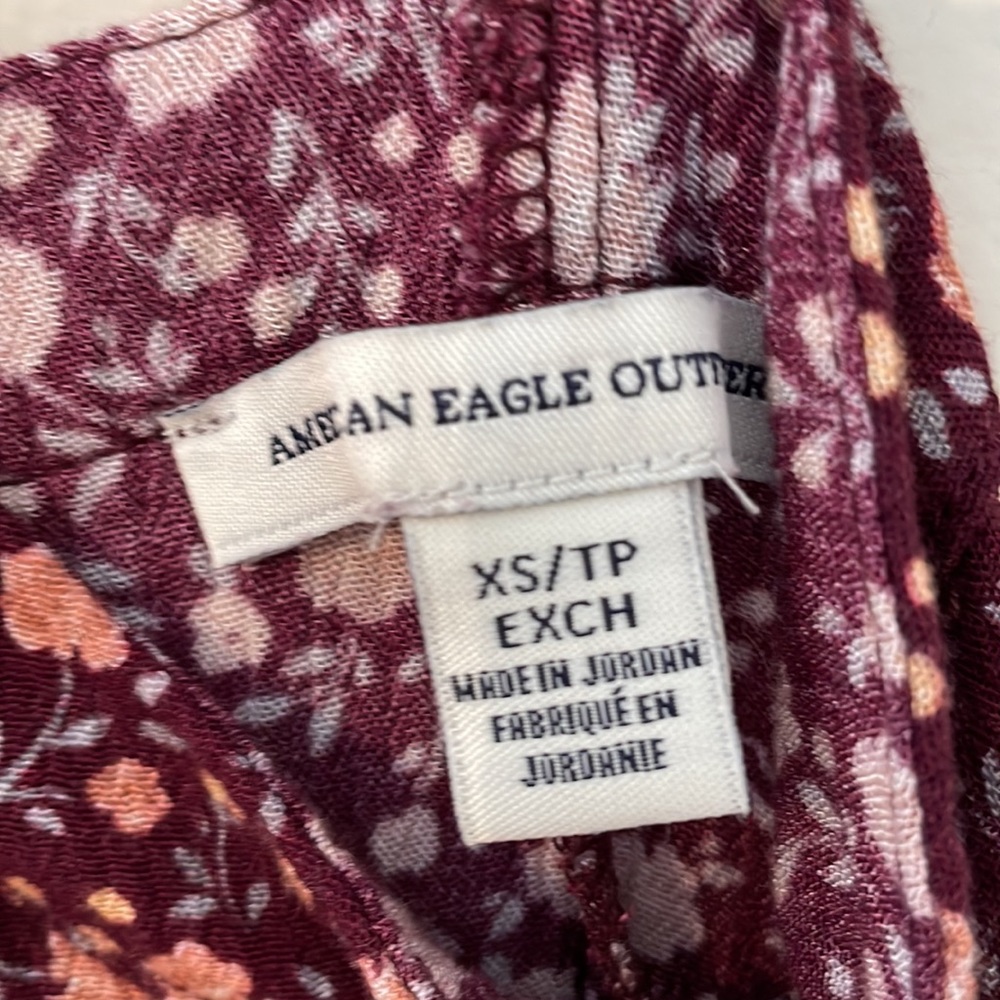 American Eagle Outfitters Floral Romper - Picture 2 of 10